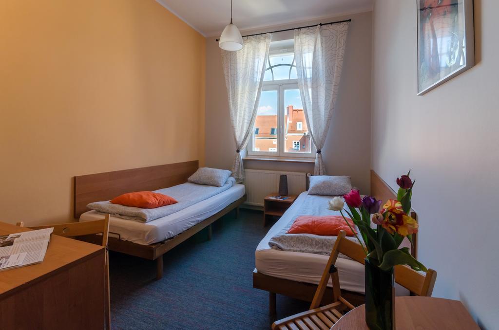 Hill Inn Poznań Kültér fotó
