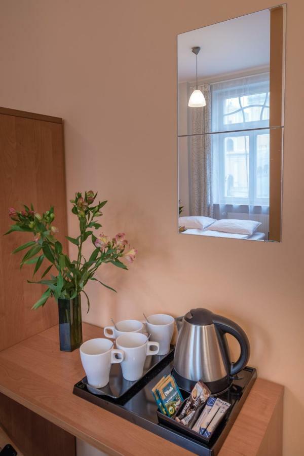 Hill Inn Poznań Kültér fotó